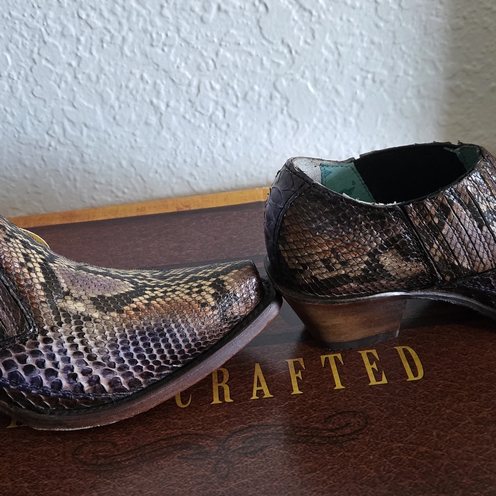 NWT Corral Snakeskin Leather Boots New Size 5.5 W/BOX - Picture 3 of 8